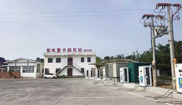 【重卡电动先锋】球盟会300-400kW重卡充电桩：亮点与应用典范(图6)